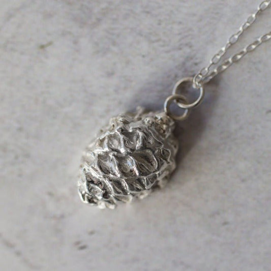 Alder - Iris & Lolli