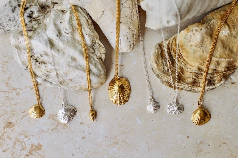 COAST - Iris & Lolli