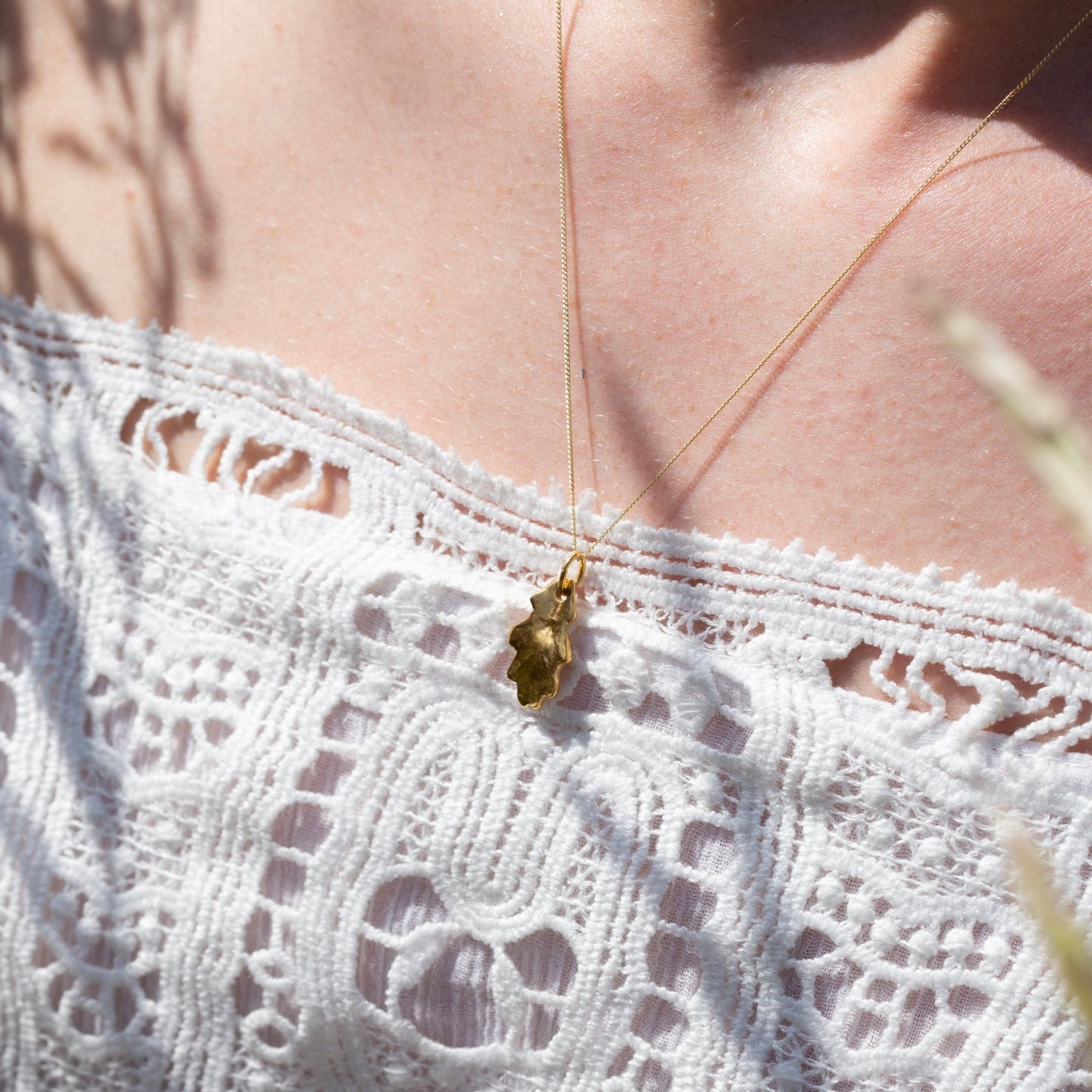 Gold Baby Oak Earrings & Necklace Set