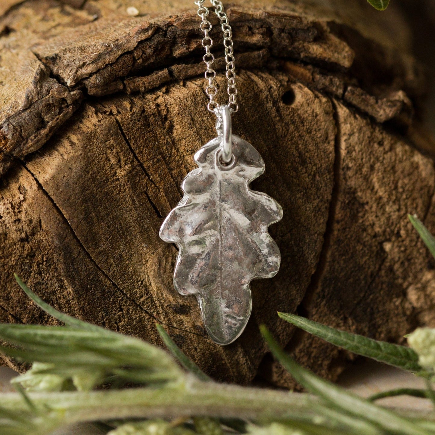 Midi Silver Oak Leaf Necklace