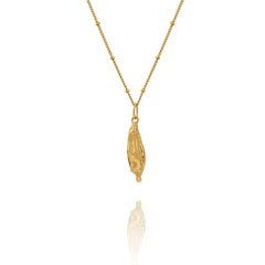 Gold Welsh Poppy Necklace – handcrafted nature-inspired jewellery (2)