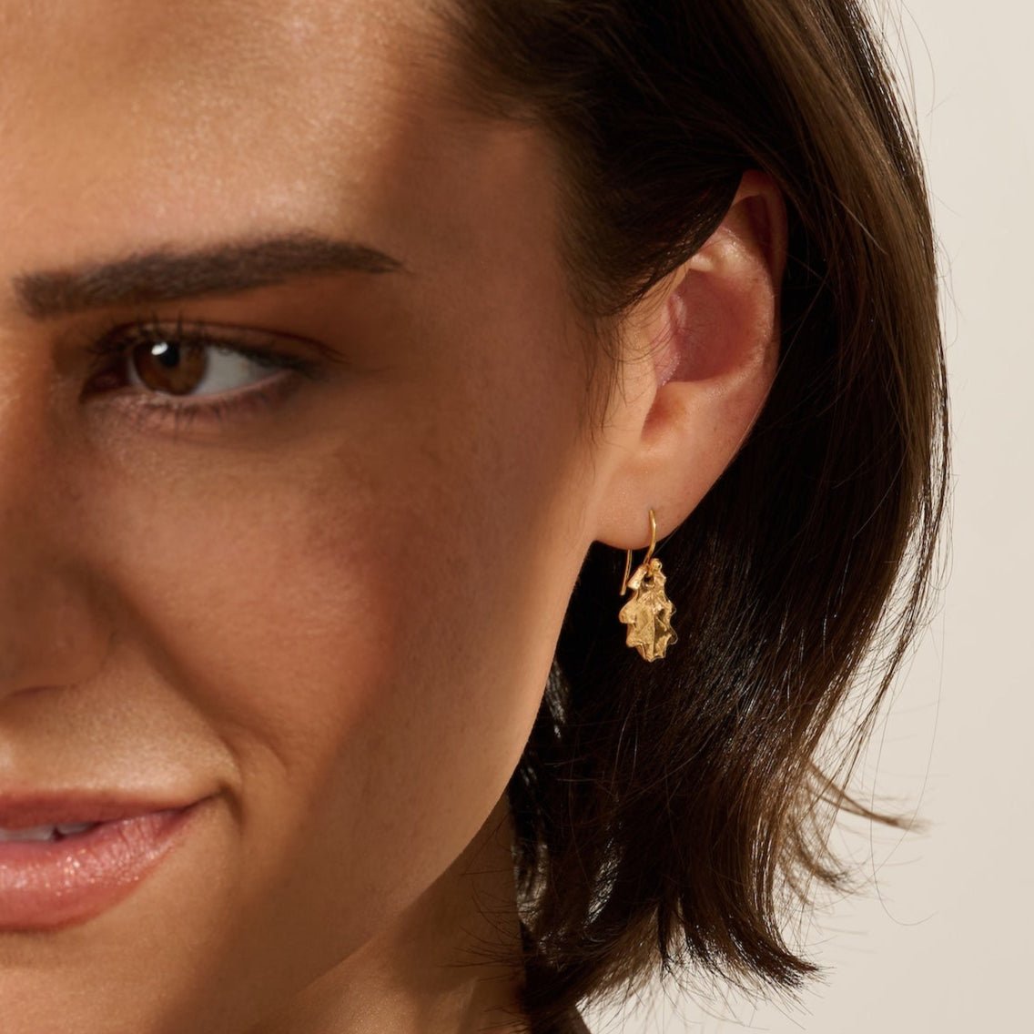 Gold Baby Oak Earrings & Necklace Set