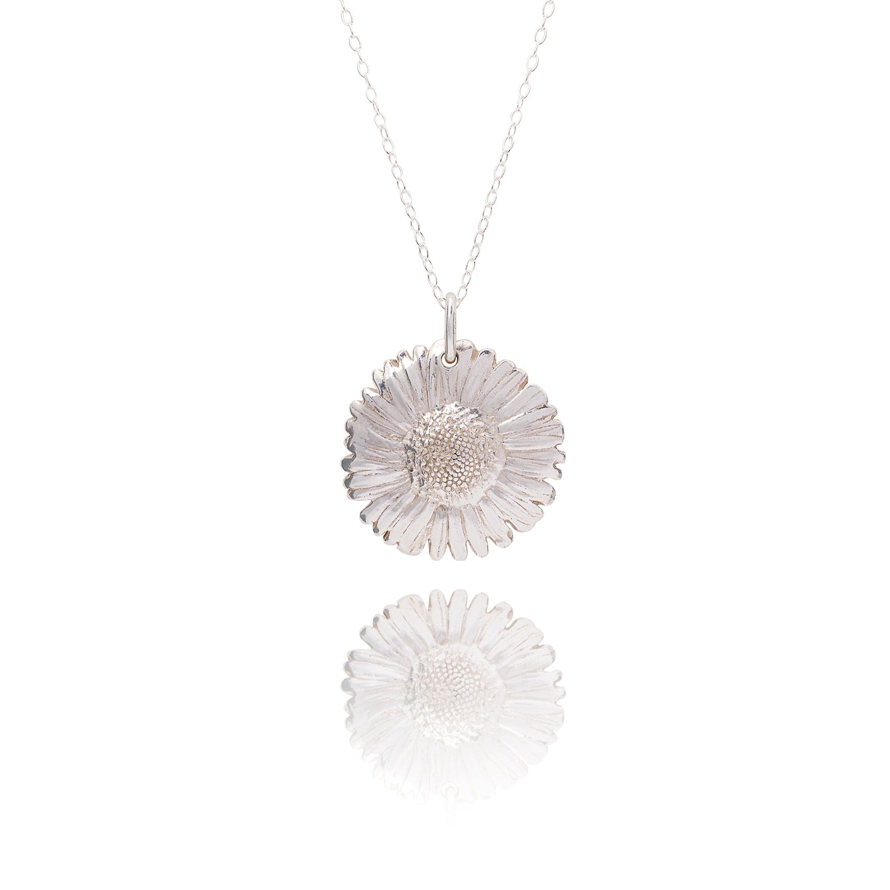 Handmade silver daisy necklace - Iris & Lolli