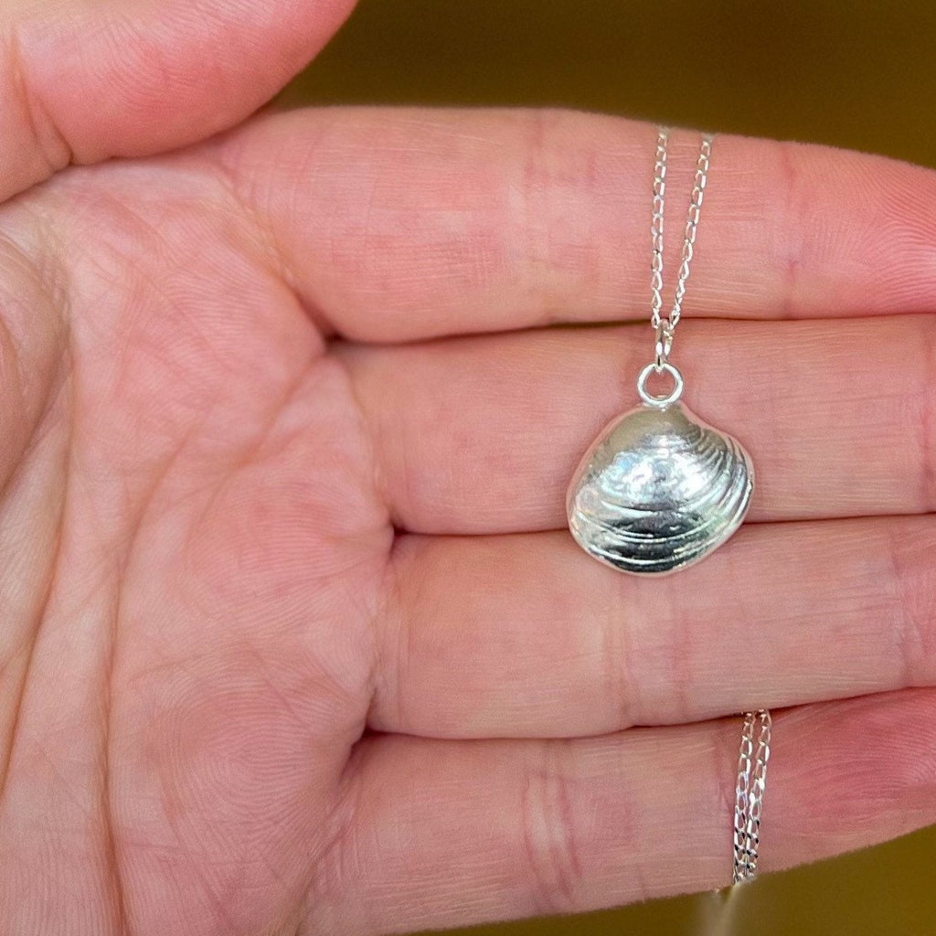 Handmade Silver Venus Clam Shell Necklace - Iris & Lolli